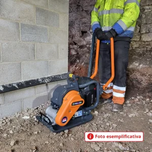 LC4082_Compattatore a piastra vibrante PCLX 40Eplus-foto-esemplificativa4